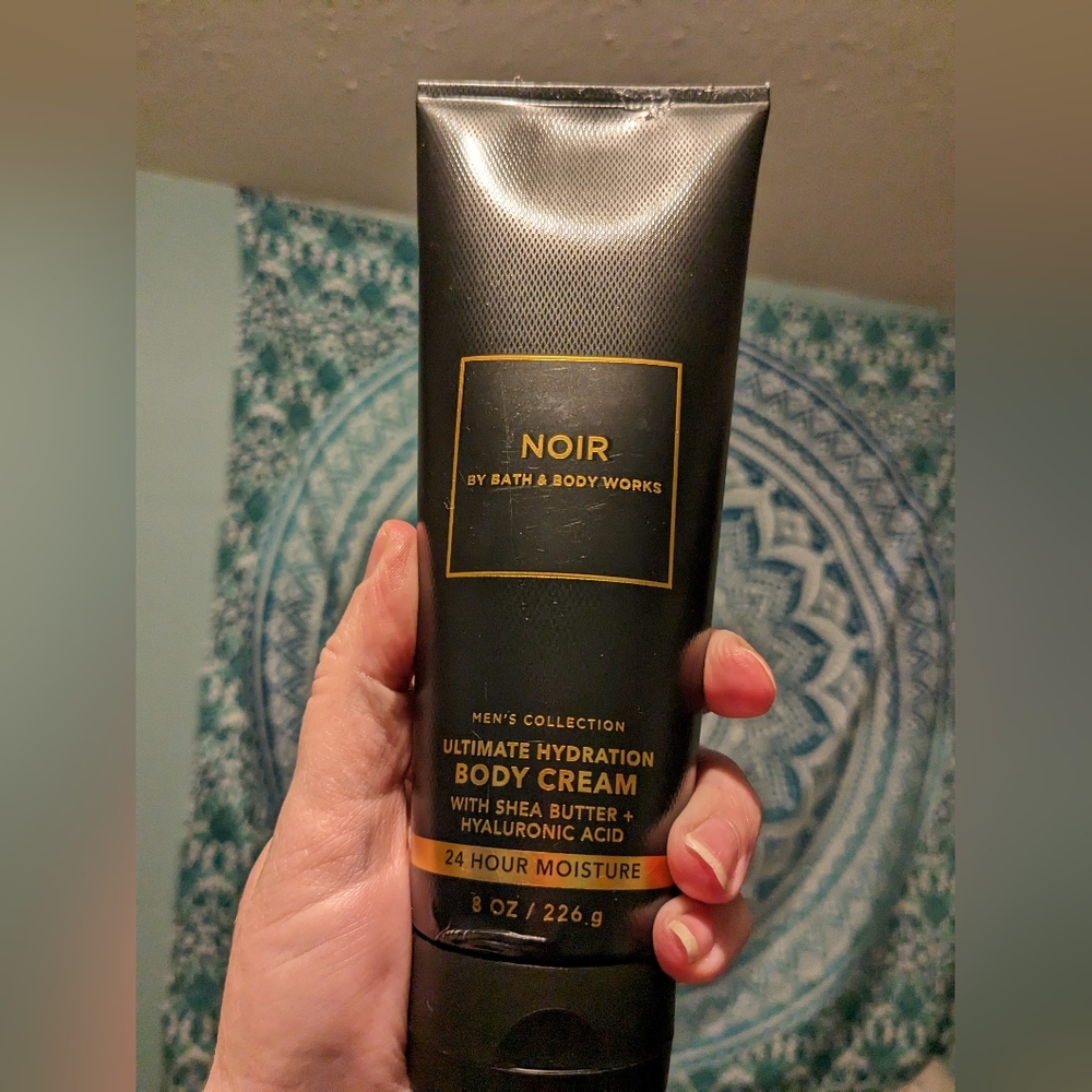 NEW! Noir by Bath and bodyworks